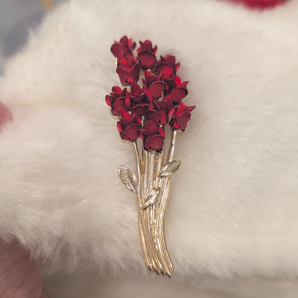 Vintage Red Enamel Rose Bouquet Brooch | Gold-Ton… - image 6